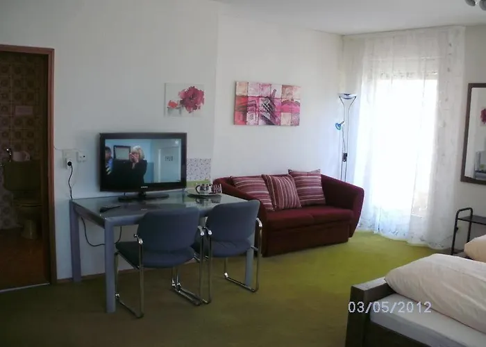 Szálloda Am Hindenburgplatz